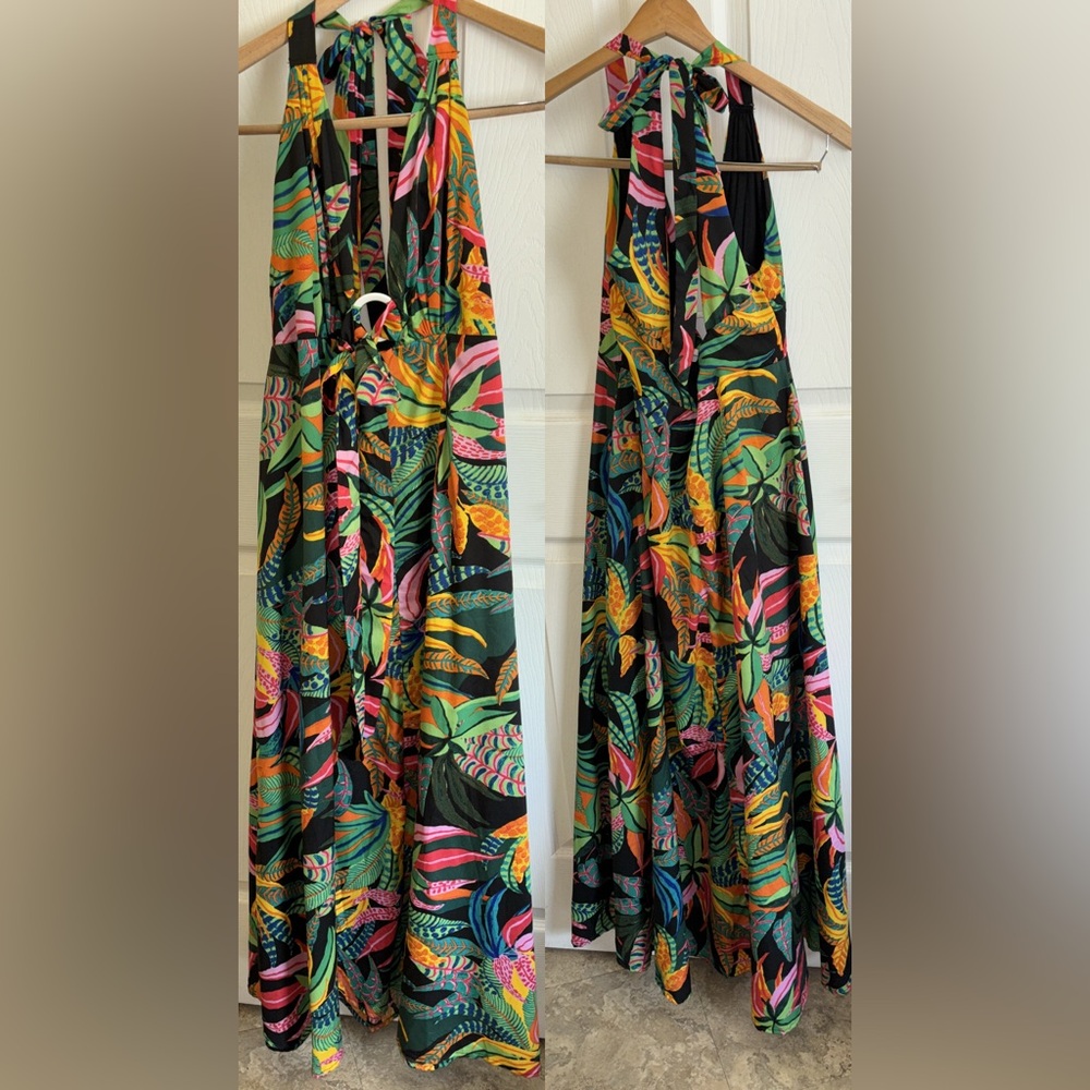 Tropical Leaves Plunge Dress Women’s L